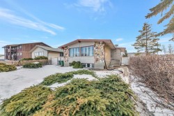 5609 43 Street  Lloydminster, AB T9V 0A5