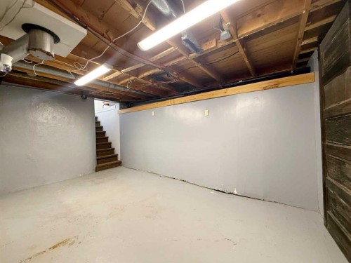 1045 17 Avenue, Wainwright, AB - Indoor Photo Showing Basement