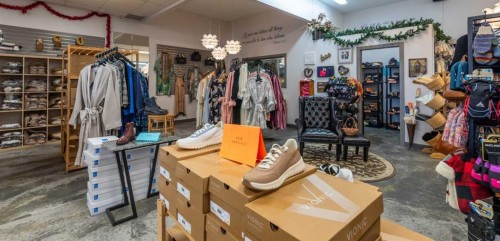 4305 57 Avenue, Lloydminster, AB 