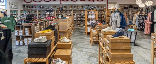 4305 57 Avenue, Lloydminster, AB 