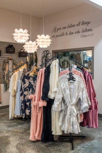 4305 57 Avenue, Lloydminster, AB 