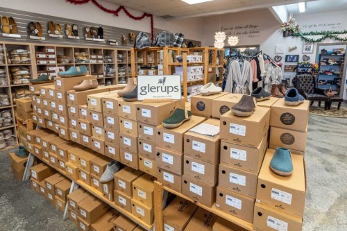 4305 57 Avenue, Lloydminster, AB 