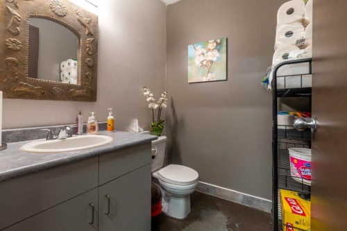 4305 57 Avenue, Lloydminster, AB 