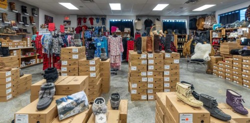 4305 57 Avenue, Lloydminster, AB 