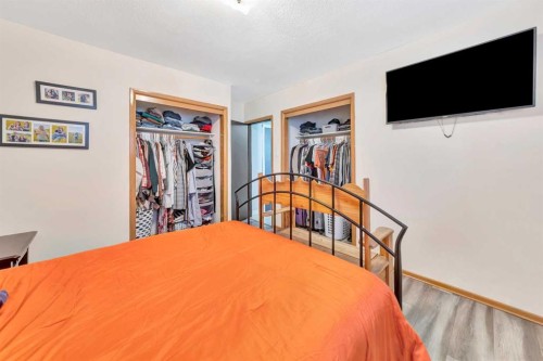 4604 56 Avenue, Lloydminster, AB - Indoor Photo Showing Bedroom