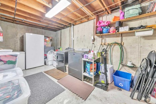 4604 56 Avenue, Lloydminster, AB - Indoor