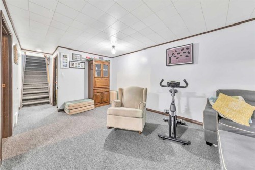 4604 56 Avenue, Lloydminster, AB - Indoor