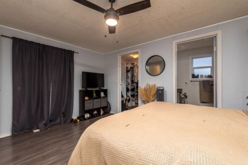 3312 43A Avenue, Lloydminster, SK - Indoor Photo Showing Bedroom