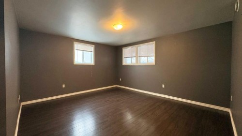 1106 2 Avenue, Wainwright, AB - Indoor Photo Showing Other Room
