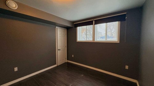 1106 2 Avenue, Wainwright, AB - Indoor Photo Showing Other Room