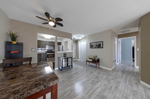 305-5120 49 Street, Lloydminster, AB - Indoor