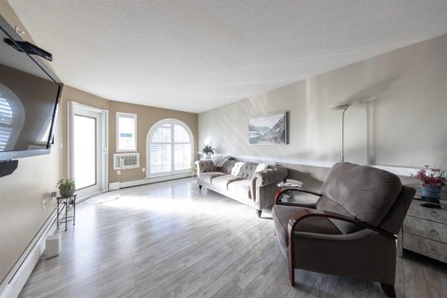 305-5120 49 Street, Lloydminster, AB - Indoor Photo Showing Other Room