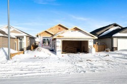 3805 42 Avenue  Lloydminster, SK S9V 2K4