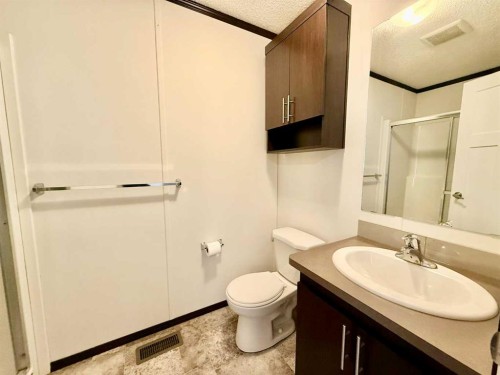 26-1609 14 Street, Wainwright, AB 