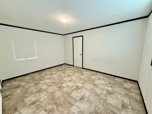 26-1609 14 Street, Wainwright, AB 