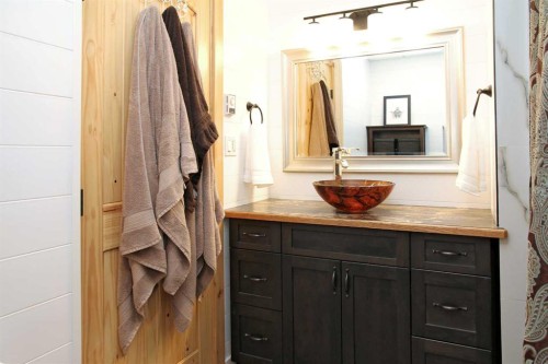 1028 Birch Place, Turtle Lake, SK - Indoor Photo Showing Bathroom