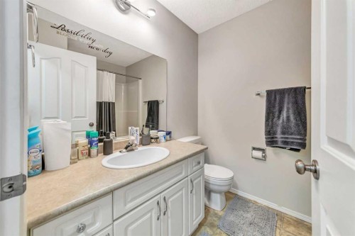 2307 57B Avenue, Lloydminster, AB - Indoor Photo Showing Bathroom