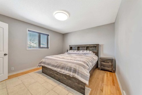 2307 57B Avenue, Lloydminster, AB - Indoor Photo Showing Bedroom