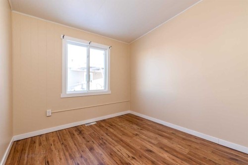 17-5308 57 Street, Lloydminster, AB 