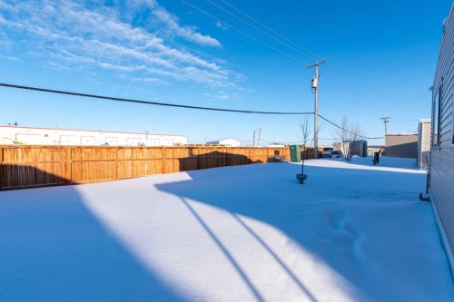 17-5308 57 Street, Lloydminster, AB 