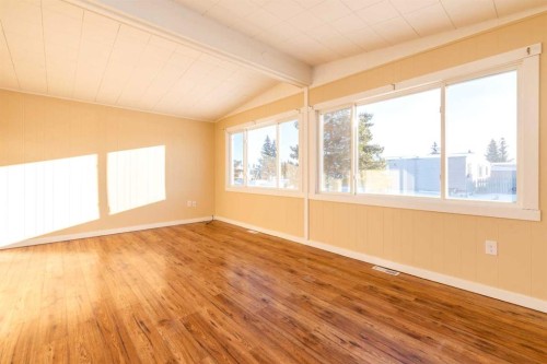 17-5308 57 Street, Lloydminster, AB 