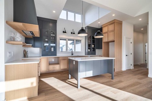 6017 13 Street, Lloydminster, AB - Indoor Photo Showing Kitchen
