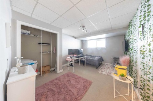 605 2 Street East, Maidstone, SK - Indoor