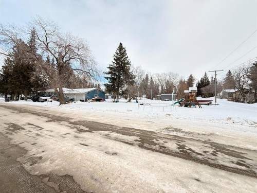 511 Main Street, Maidstone, SK - Outdoor