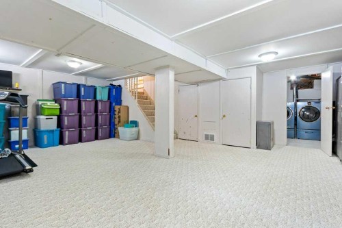 5412 50 Street West, Lloydminster, AB - Indoor