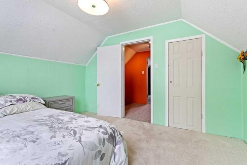 5412 50 Street West, Lloydminster, AB - Indoor Photo Showing Bedroom