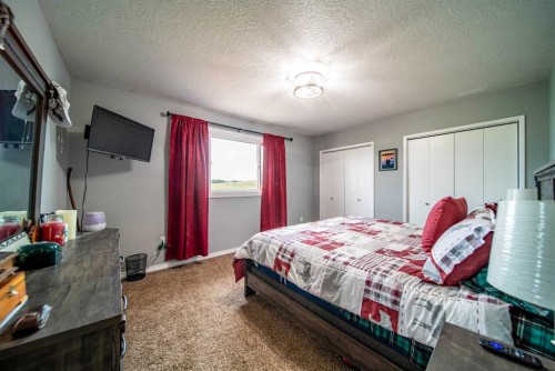52005 Twp Rd 443, Rural Wainwright No. 61, M.D. Of, AB - Indoor Photo Showing Bedroom