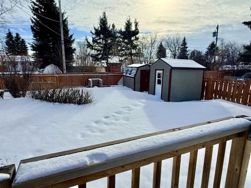 1033 16 Avenue, Wainwright, AB - Outdoor