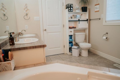 622 25 Street, Wainwright, AB 