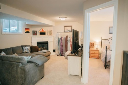 622 25 Street, Wainwright, AB 