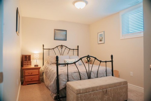 622 25 Street, Wainwright, AB 