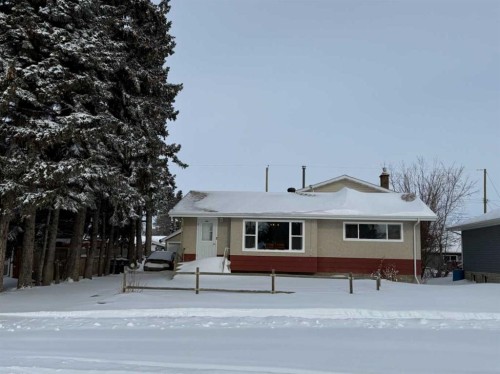 4606 50 Avenue  Vermilion, AB T9X 1R5
