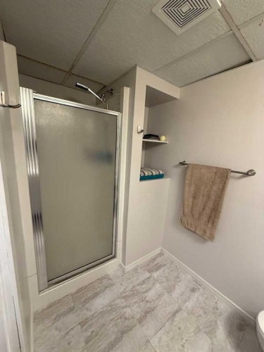 4606 50 Avenue, Vermilion, AB - Indoor Photo Showing Bathroom