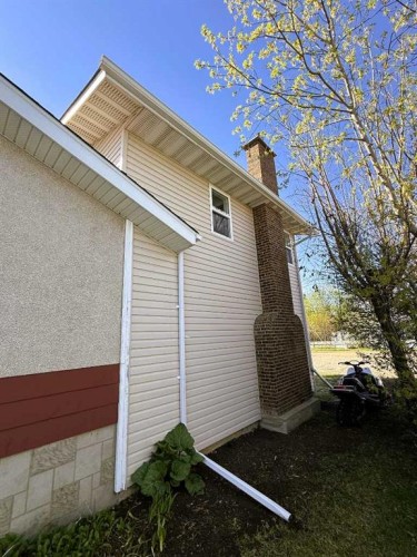 4606 50 Avenue, Vermilion, AB - Outdoor