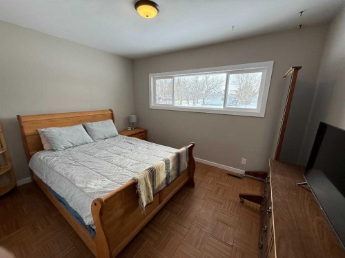 4606 50 Avenue, Vermilion, AB - Indoor Photo Showing Bedroom