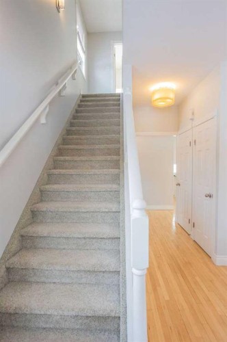 737 8 Avenue, Wainwright, AB - Indoor Photo Showing Other Room