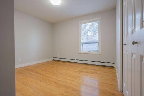 737 8 Avenue, Wainwright, AB - Indoor Photo Showing Other Room