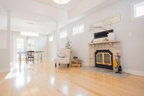 737 8 Avenue, Wainwright, AB - Indoor With Fireplace