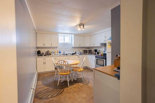 638 9 Avenue, Wainwright, AB - Indoor