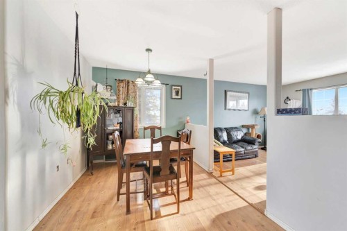 220 1 Avenue East, Maidstone, SK - Indoor Photo Showing Dining Room