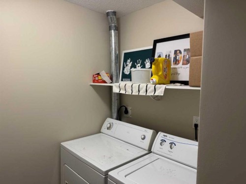 2608B 11 Avenue, Wainwright, AB - Indoor Photo Showing Laundry Room