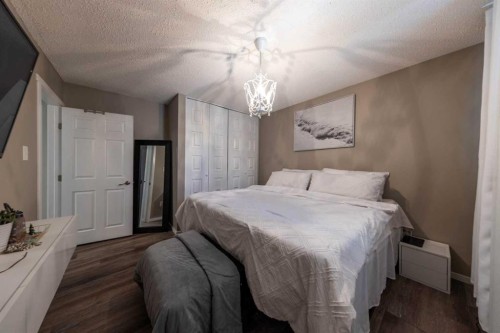 3004 48 Avenue, Lloydminster, SK - Indoor Photo Showing Bedroom