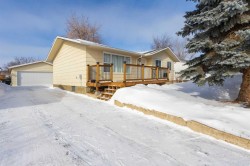 3004 48 Avenue  Lloydminster, SK S9V 0C5