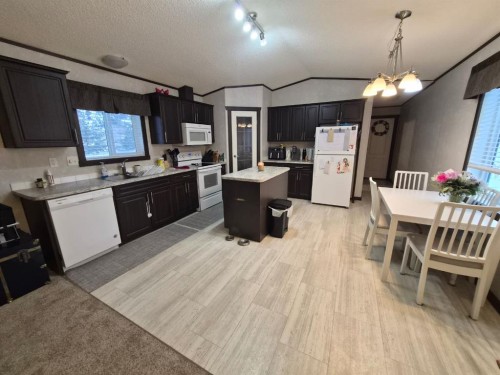 503 2 Avenue, Turtleford, SK 