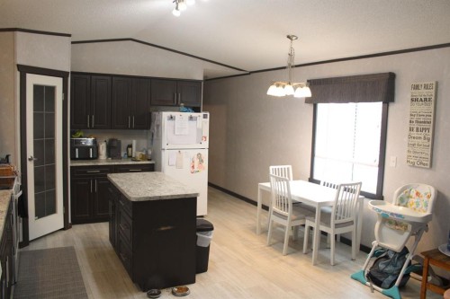 503 2 Avenue, Turtleford, SK 