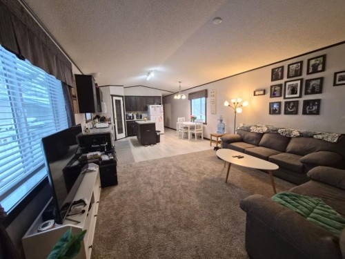 503 2 Avenue, Turtleford, SK 